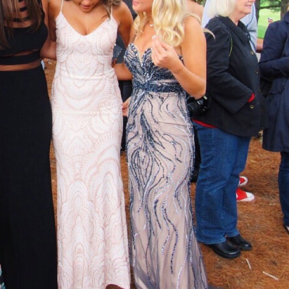 prom dress - Picture 2 of 2